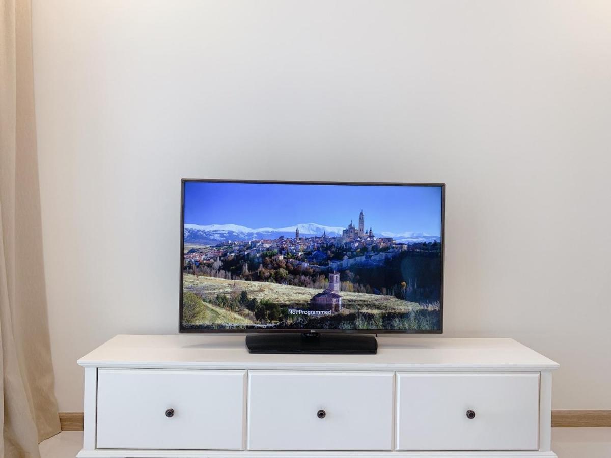 הו צ'י מין סיטי Vinhomes Central Park Apartments - The Central -The Park -The Landmark מראה חיצוני תמונה